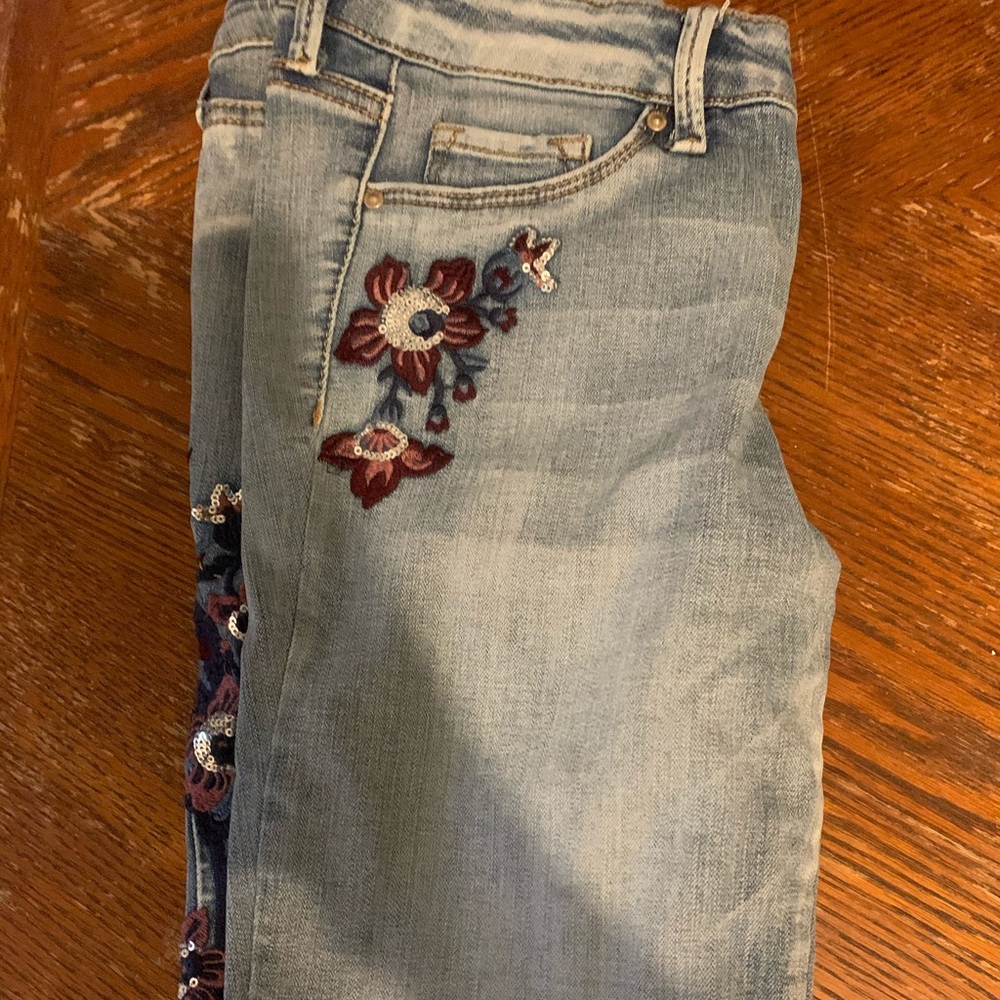 Skinny jeans